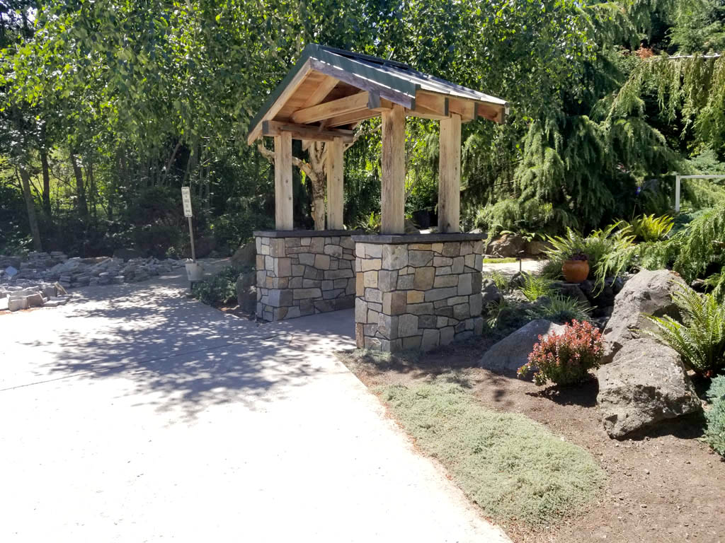 Column---real-stone-thin-veneer