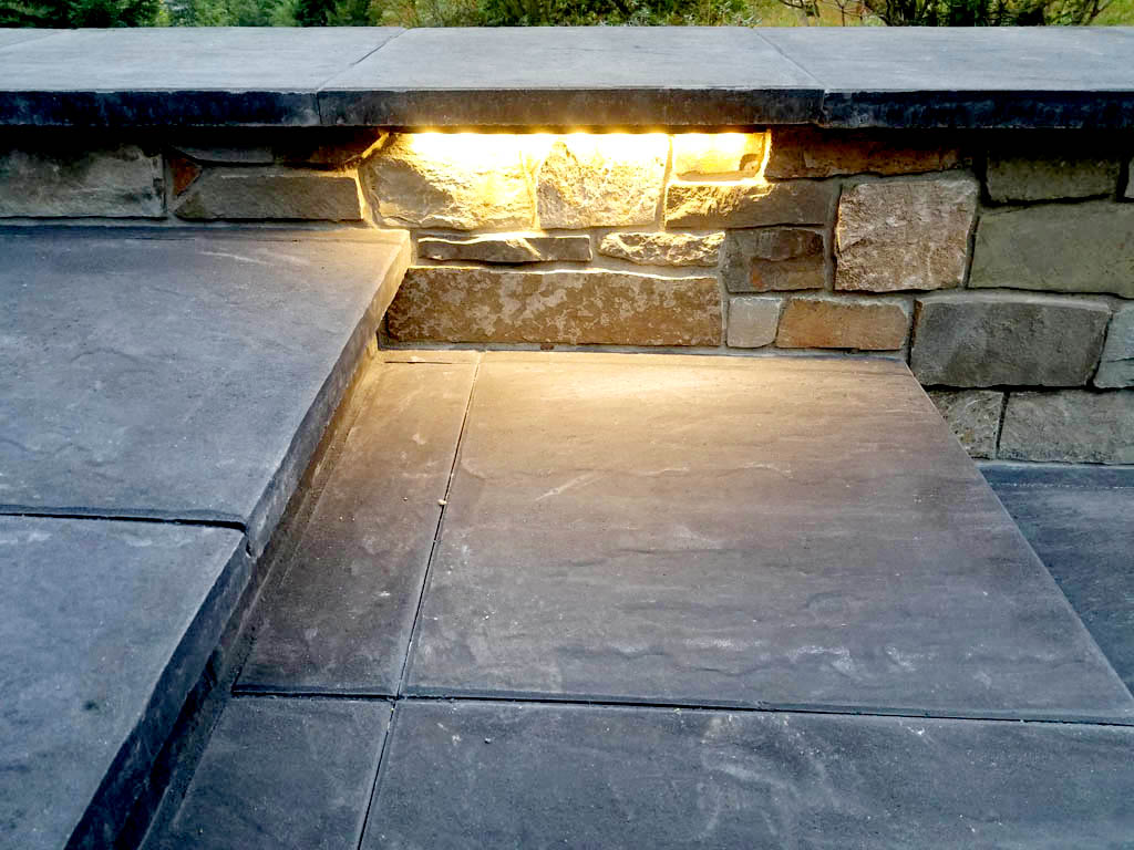 Home--entry---stone-step-detail