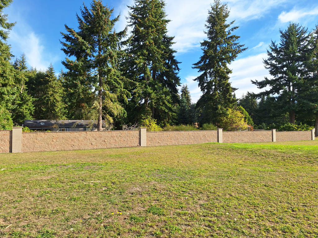 Fence---columns-and-caps