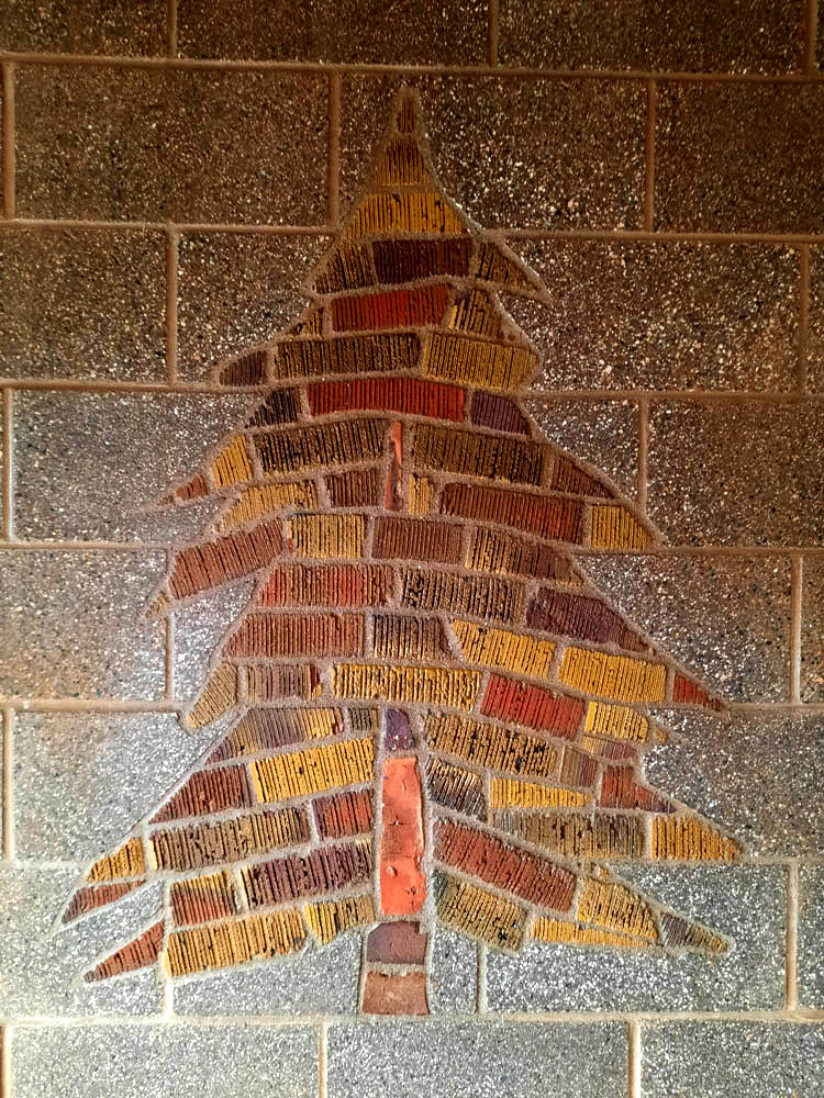 Inlay---Brickmas-tree