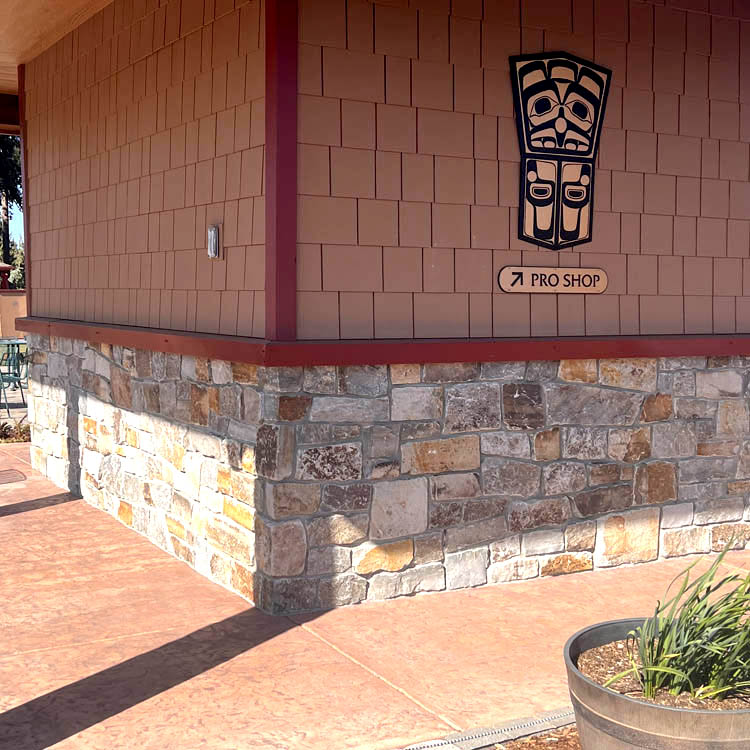 Thin-veneer---clubhouse