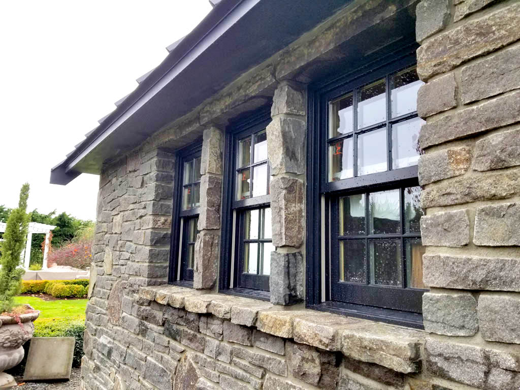 Wall---stone-cottage-2