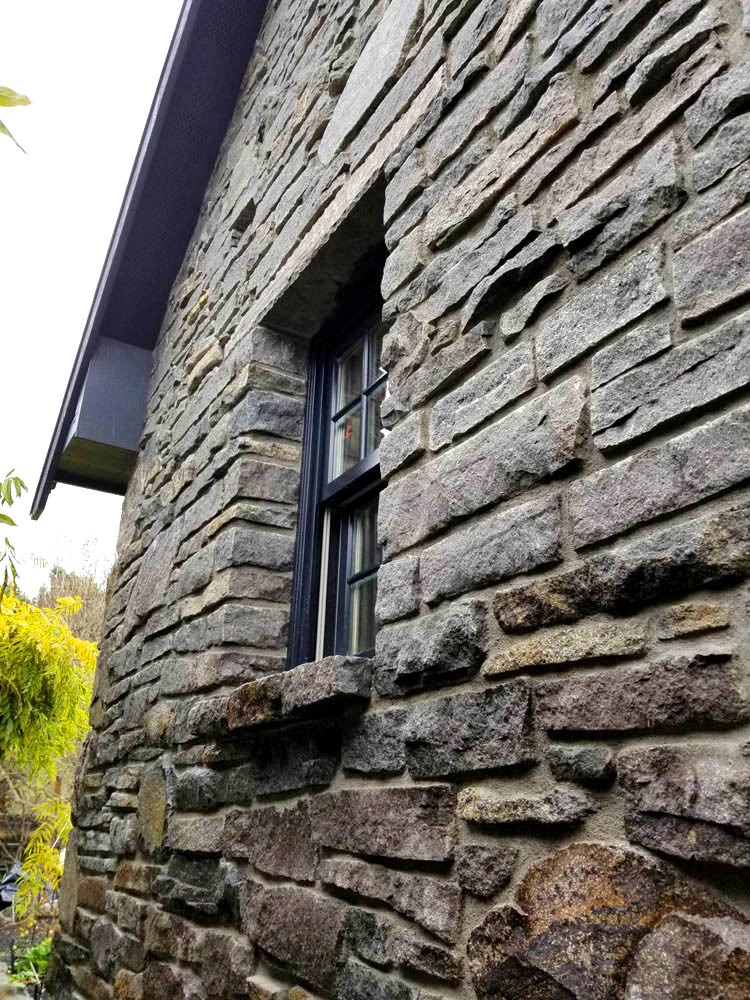 Walls---Stone-cottage
